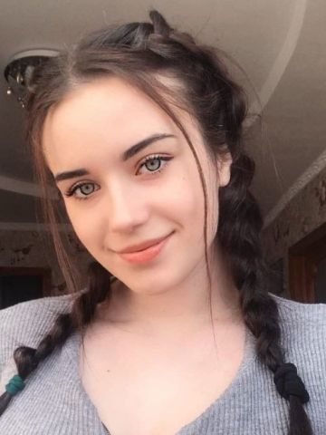 Юна